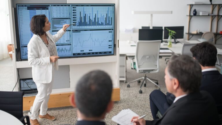 Graphic or photo related to financial markets or cryptocurrency.