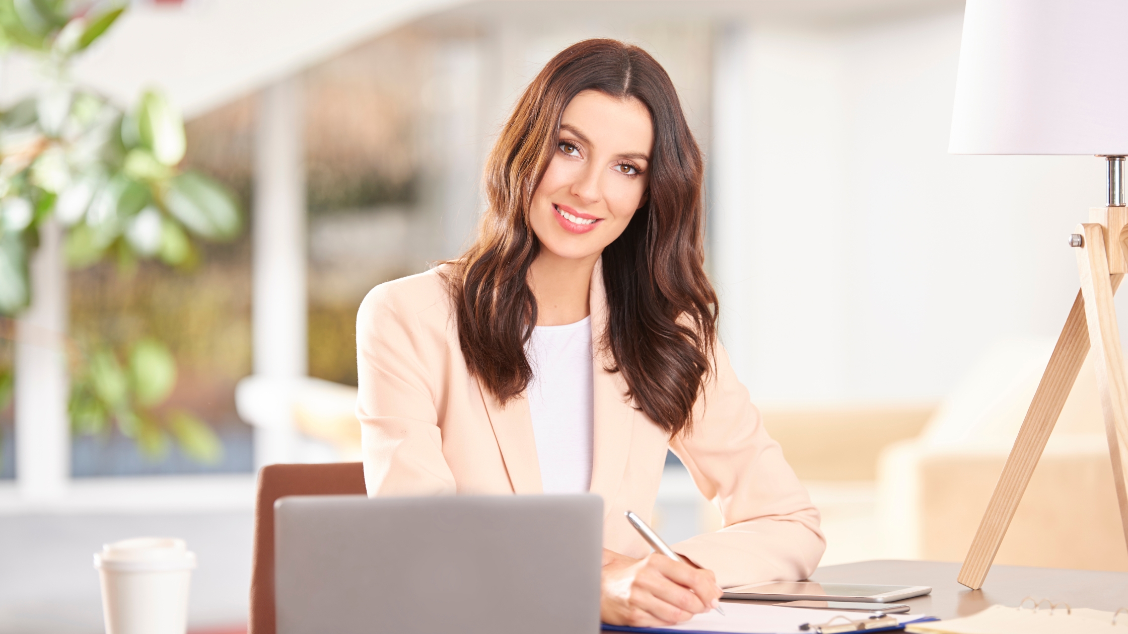 lady advisor smiling